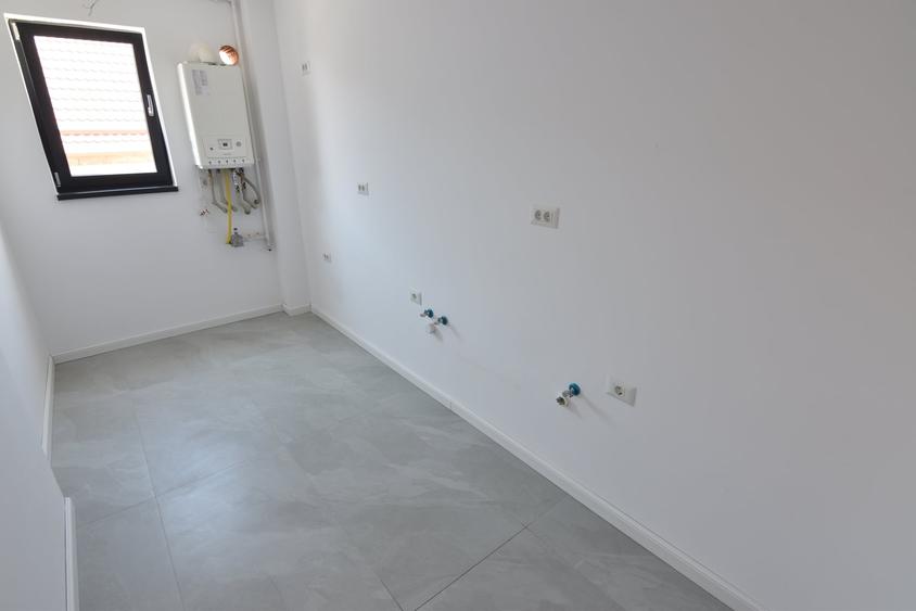 Apartament cu 2 camere decomandat în Prelungirea Ghencea