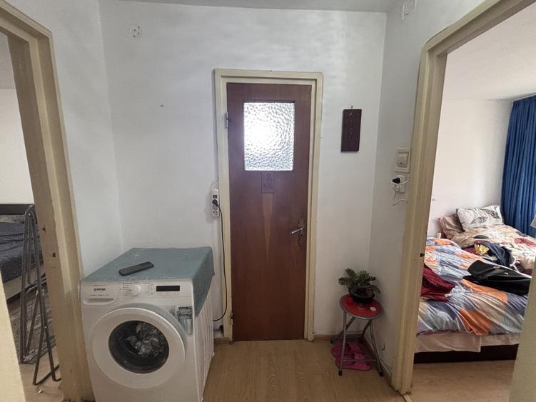Apartament cu 3 camere decomandat în 1 Decembrie 1918