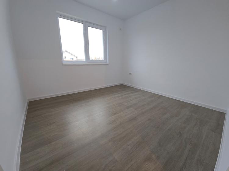 Casă individuală cu 3 camere cu Teren 425 Mp în Berceni