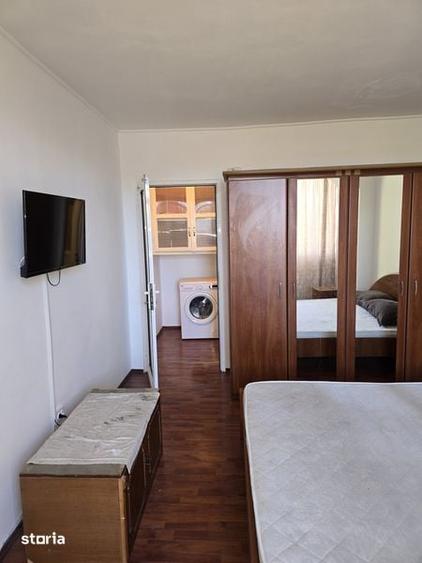 Apartament cu 2 camere decomandat în Obor