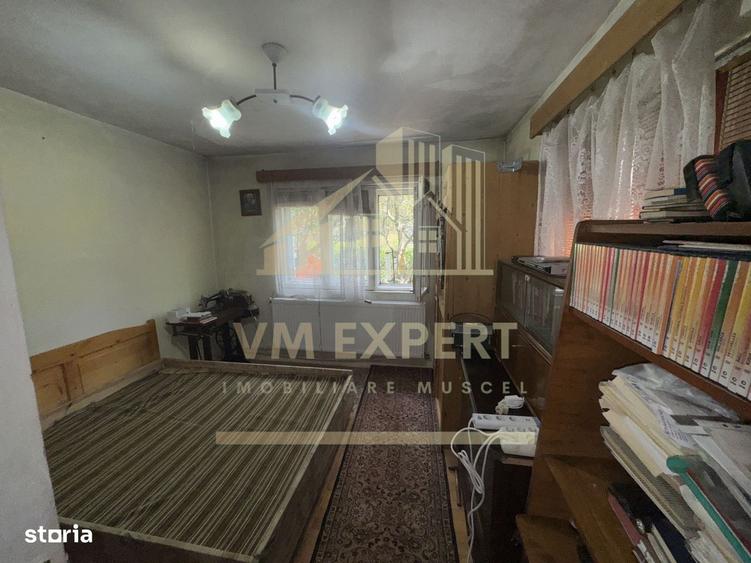 Casă cu 4 camere cu Teren 893 Mp în Lerești
