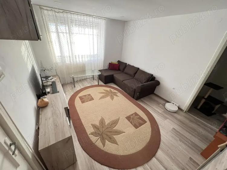 Apartament cu 2 camere semidecomandat în Ultracentral