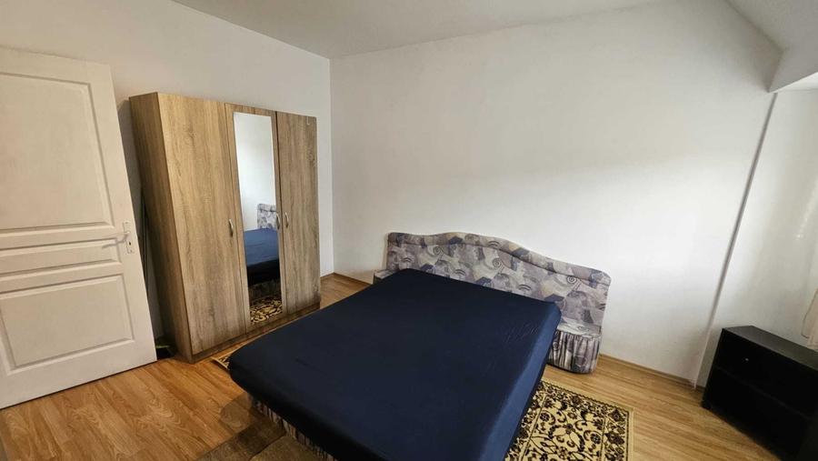 Apartament cu 2 camere semidecomandat în Câmpului