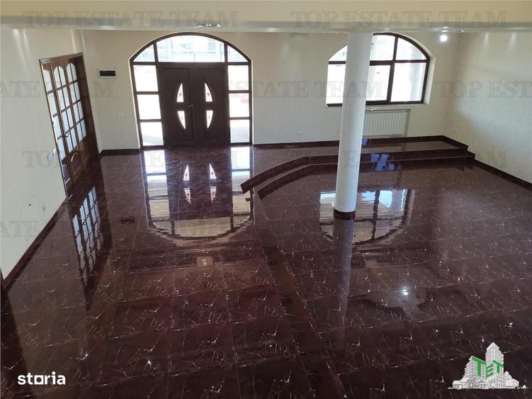 Casă cu 4 camere cu Teren 990 Mp în 1 Decembrie