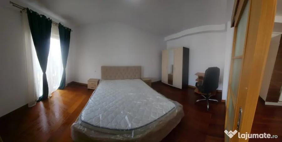 Apartament cu 3 camere în Ștefăneștii de Jos