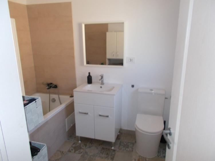 Casă individuală cu 4 camere cu Teren 880 Mp în Dudeștii Noi