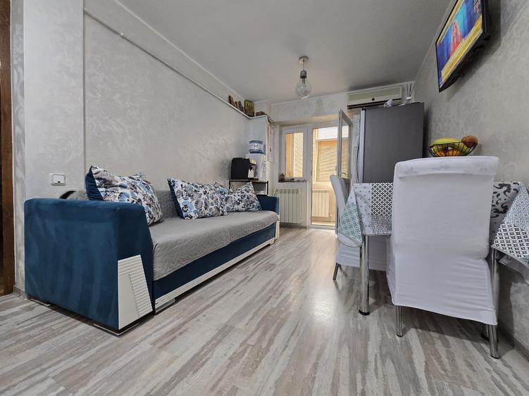 Apartament cu 2 camere decomandat în Obor