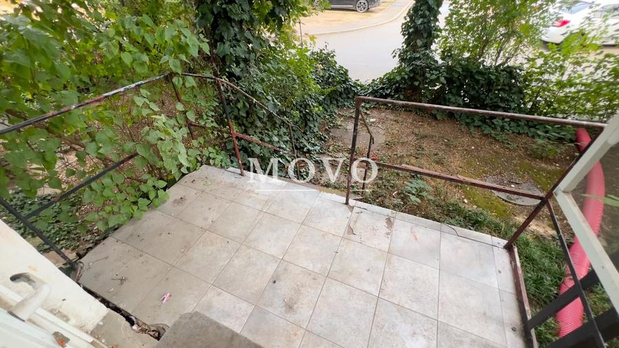 Apartament cu 3 camere decomandat, mobilat în Lipovei