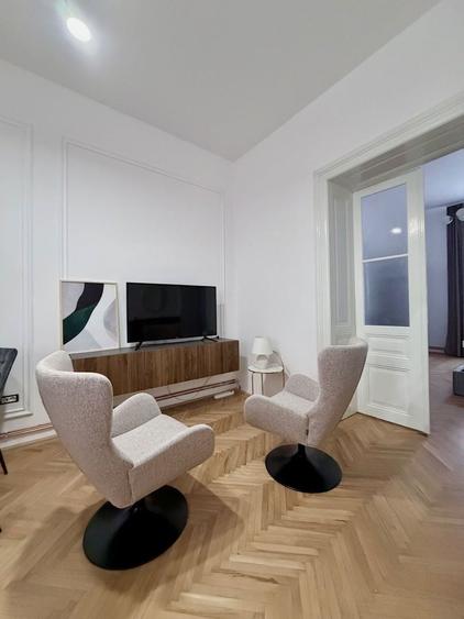 Apartament cu 2 camere decomandat, mobilat în Sinaia