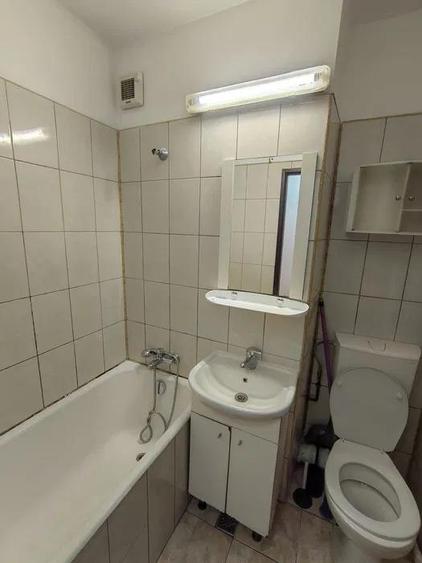 Apartament cu 2 camere nedecomandat, mobilat în Alexandru cel Bun