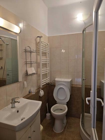 Casă cu 3 camere cu Teren 250 Mp în Grădiște