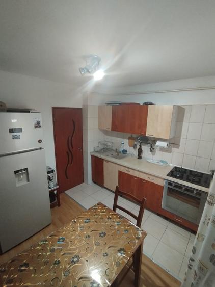 Apartament cu 2 camere decomandat în Săcele