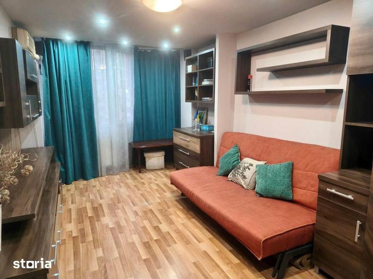 Apartament cu 3 camere decomandat în Mărăști