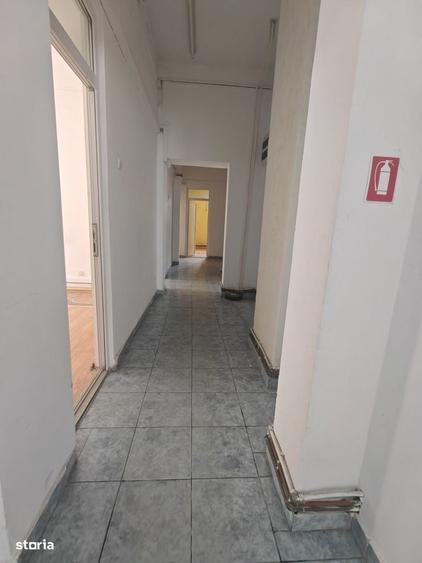 Spațiu comercial, de 175 mp, în Tudor Vladimirescu