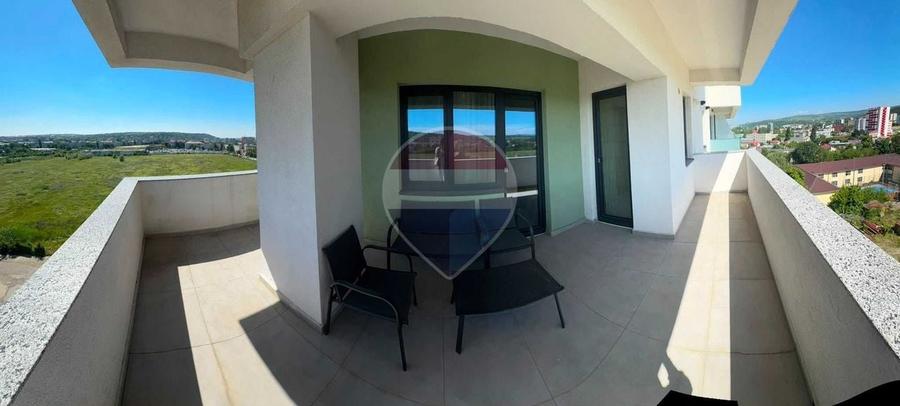 Apartament cu 2 camere decomandat, mobilat în Nicolina
