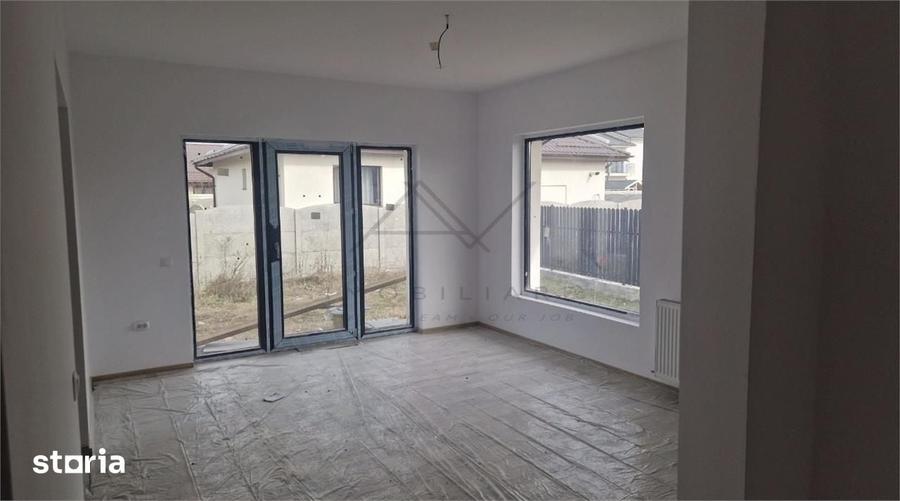 Casă cu 3 camere cu Teren 260 Mp în Domnești
