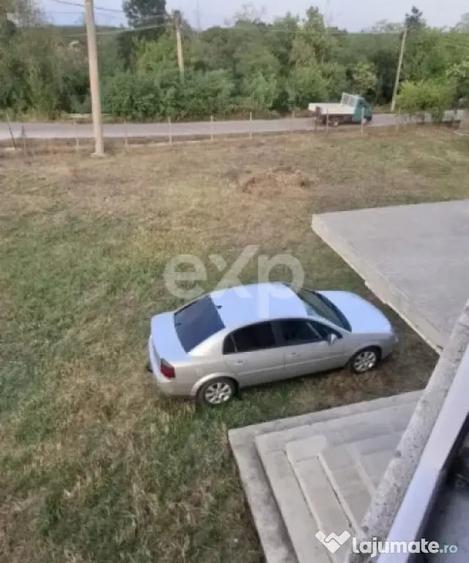Duplex complet pentru 2 familii 326 mp?i 2.000 mp teren - 4
