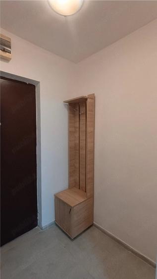 Garsonieră semidecomandată în Sud