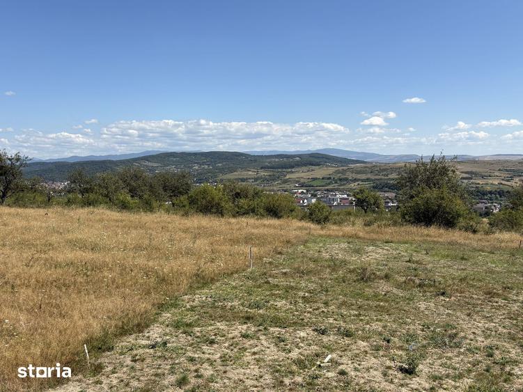 Teren de 500 mp, în Central