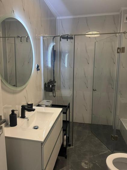 Apartament cu 2 camere decomandat în Spitalul Județean