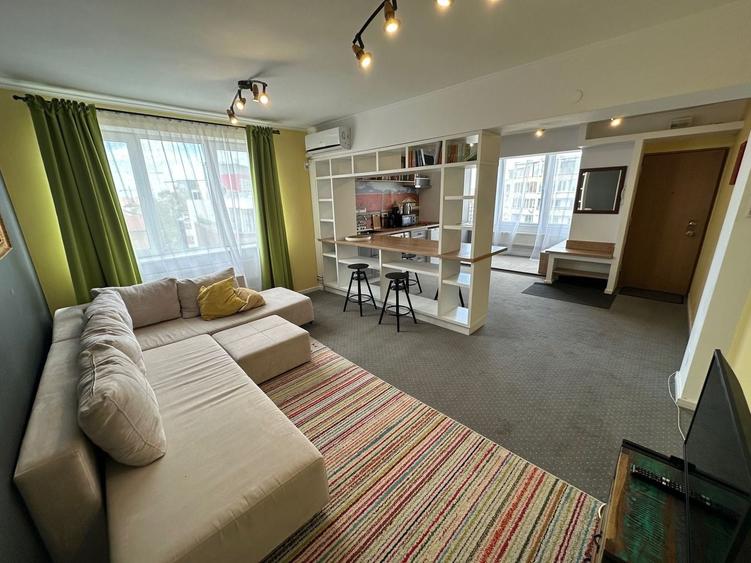 Apartament cu 2 camere semidecomandat în Ultracentral