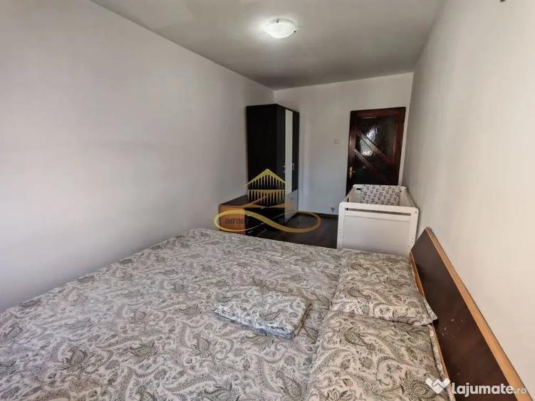 Apartament cu 3 camere decomandat în Central