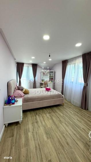 Casă cu 4 camere în Ocoliș
