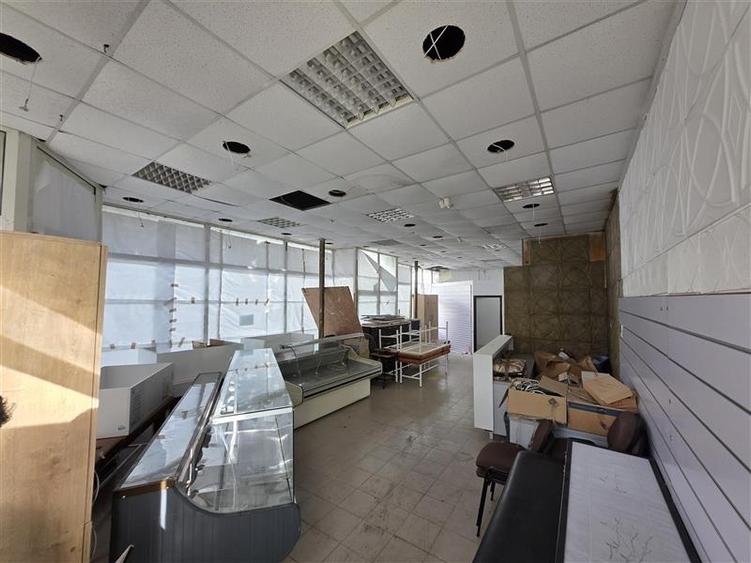 Spațiu comercial, de 70 mp, în Central