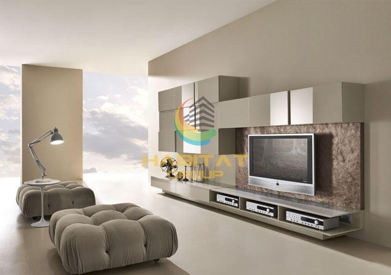 Apartament cu 3 camere semidecomandat în Berceni