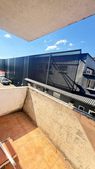 Apartament cu 2 camere decomandat în Valea Borcutului
