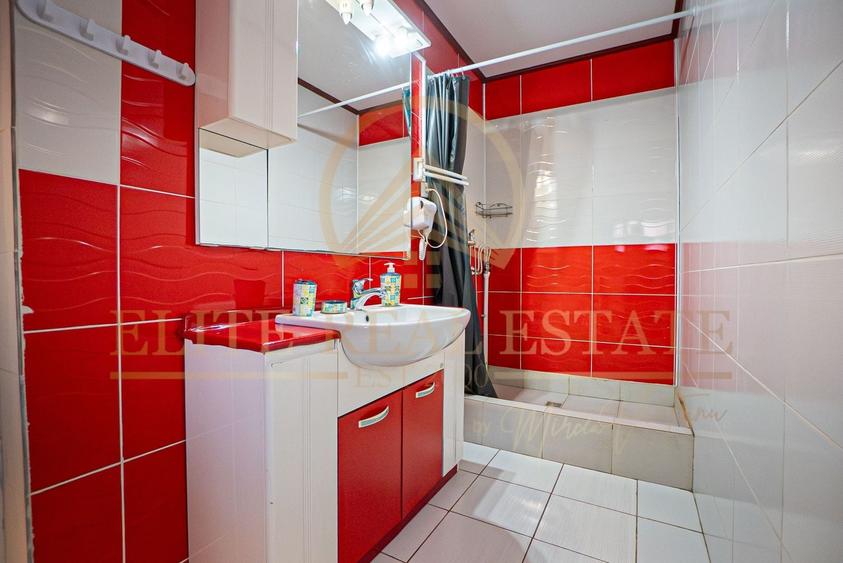 Casă individuală cu 12 camere cu Canalizare în Kamsas