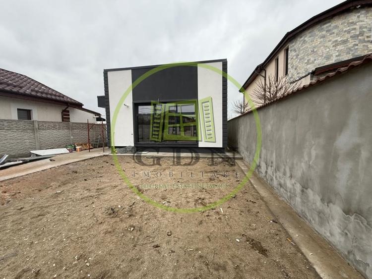 Casă individuală cu 3 camere cu Canalizare în Brestei