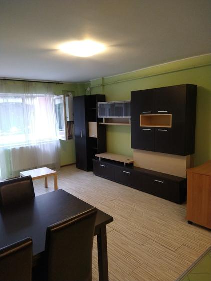 Apartament cu 2 camere decomandat în Ludoș