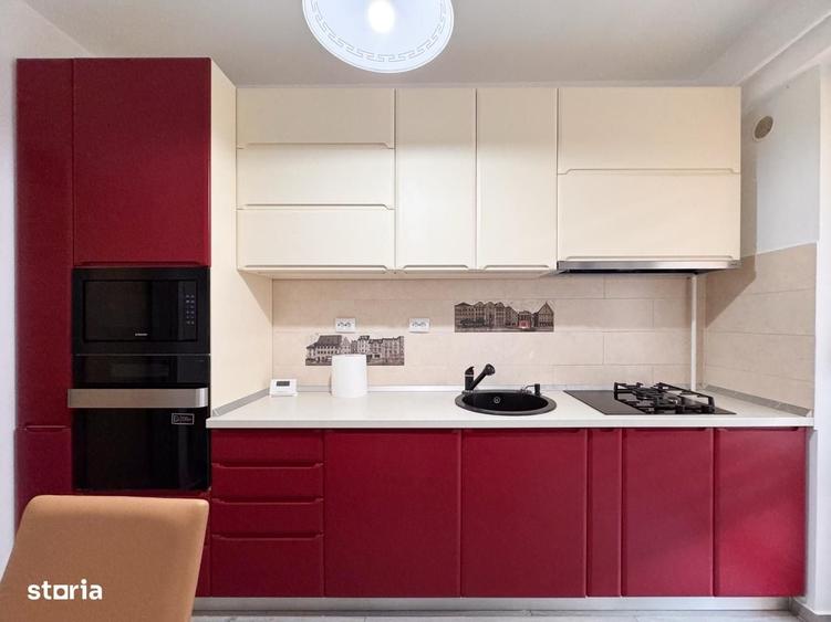 Apartament cu 3 camere decomandat în Central