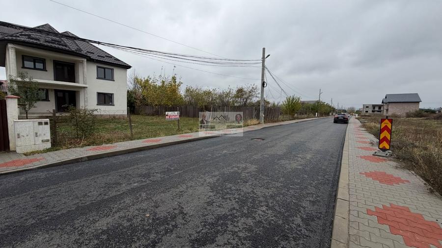 Casă individuală cu 5 camere cu Teren 504 Mp în Sud