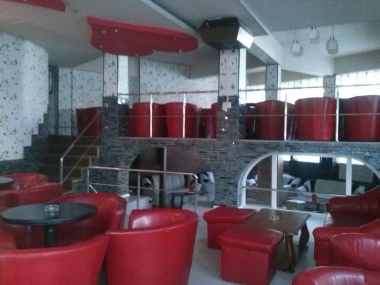 Spațiu comercial, de 210 mp, în Deve
