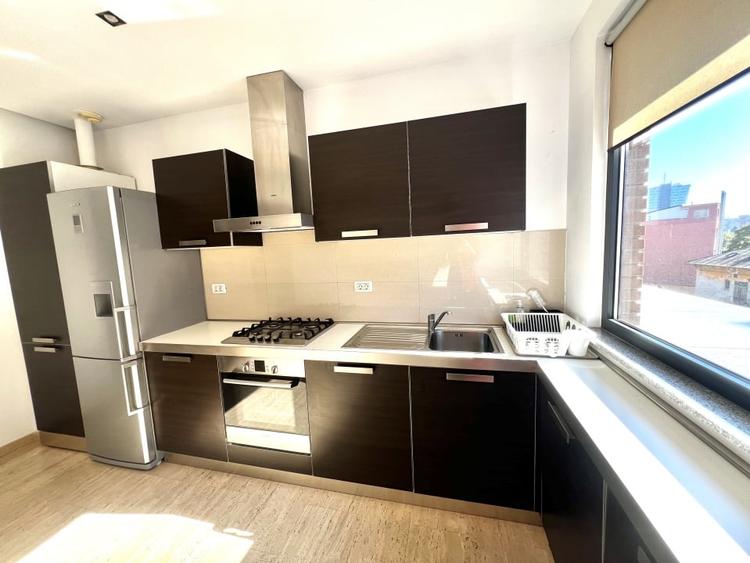 Apartament cu 4 camere decomandat, mobilat în Dorobanți