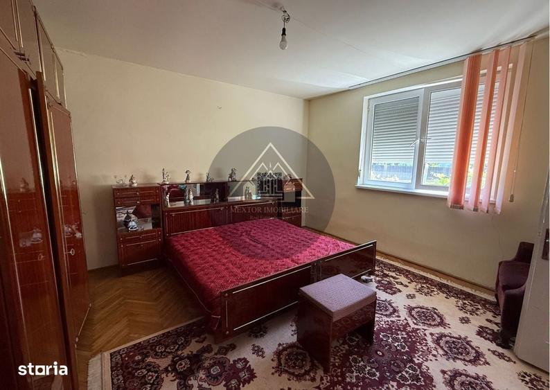 Casă cu 3 camere semidecomandat în Vitrometan