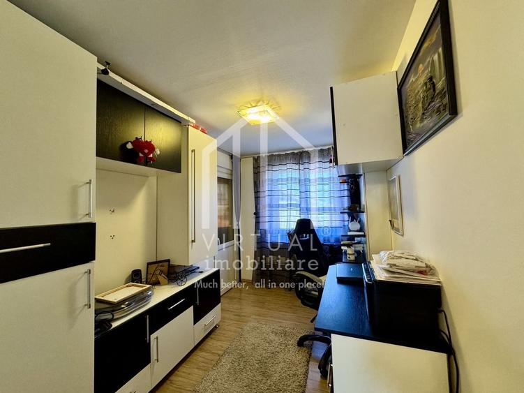 Apartament cu 3 camere decomandat, mobilat în Exterior Vest