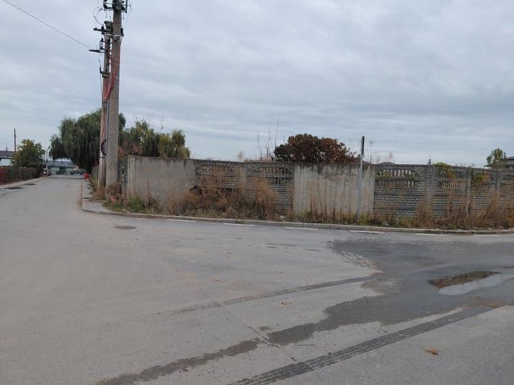 Teren Construcții intravilan de 7253 mp, în Central
