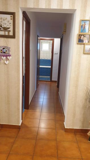 Apartament cu 3 camere decomandat în Rahova