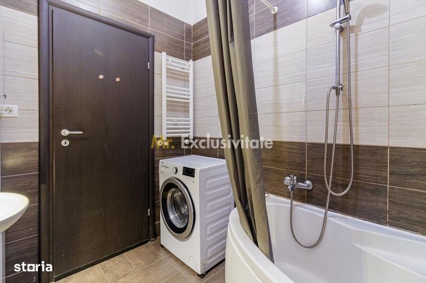 Apartament cu 3 camere decomandat în Roșu