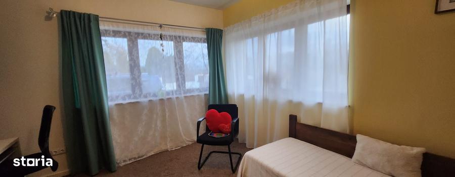 Casa in Ghimbav, S+P+M, 8 camere, suprafata utila 300 mp, teren 736 mp - 16