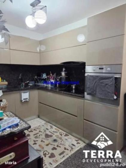 Casă cu 3 camere cu Teren 270 Mp în Brătianu