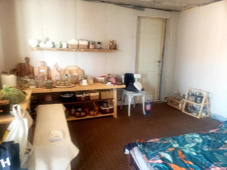 Casă cu 3 camere cu Teren 1200 Mp în Bălănești