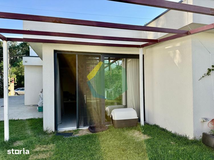 Casă cu 3 camere cu Teren 850 Mp în Central