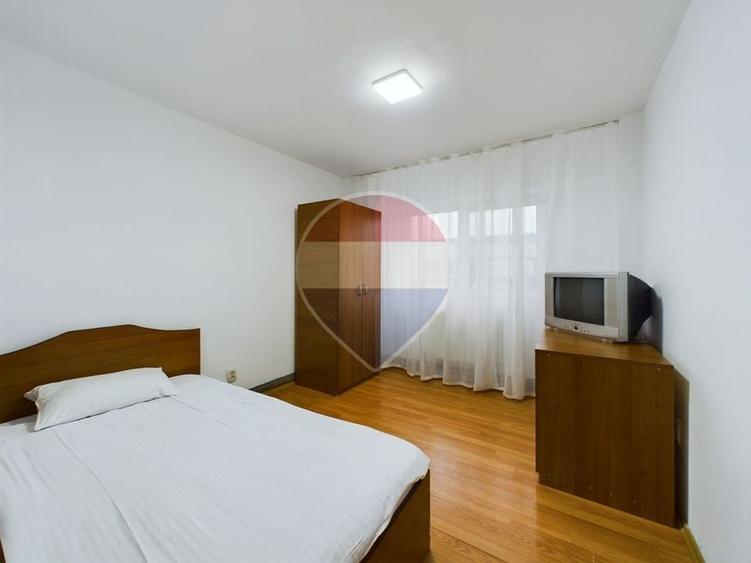 De inchiriat! Apartament de 3 camere decomandat, zona Garii! - 2