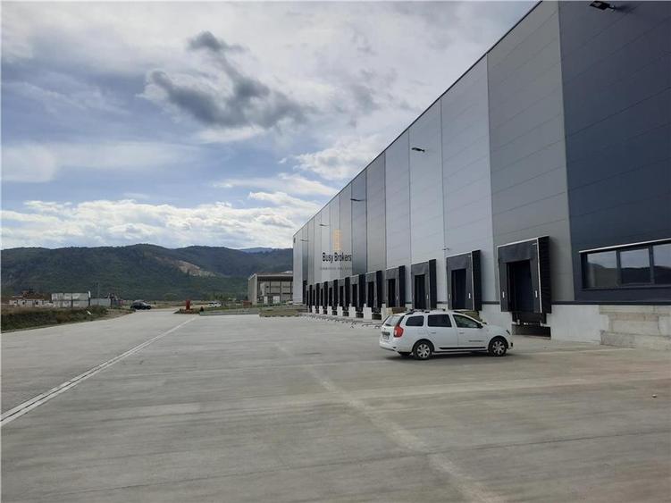 Spatiu Industrial - 3500 mp - Logistica - Productie - Depozitare - Distributie - 16
