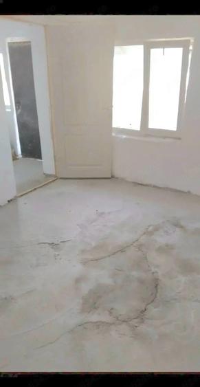 Casă cu Teren 131 Mp în Petin