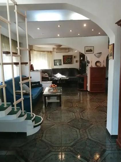 Casă cu 3 camere cu Teren 120 Mp în Exterior Vest